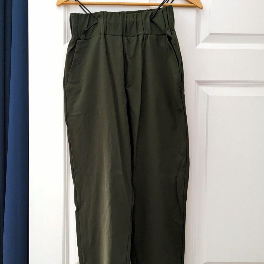 ADAY Sunday Morning Pants Size Small Moss